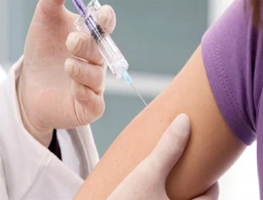 Παρέλυσε το χέρι 17χρονης στο Αγρίνιο - Έκανε γνωστό εμβόλιο